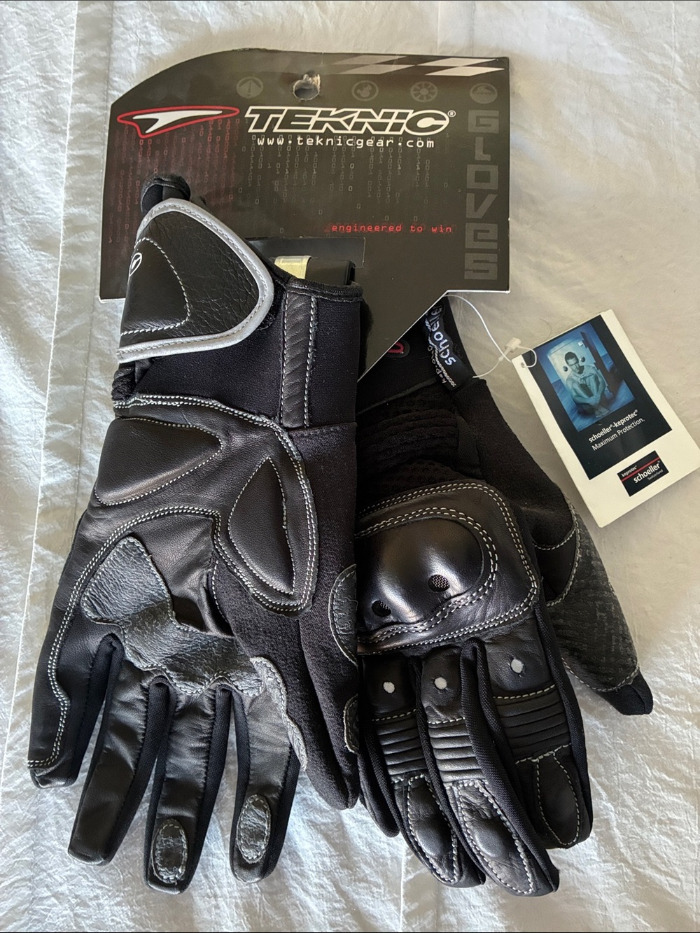 Teknic Men’s Black Protective Riding Gloves